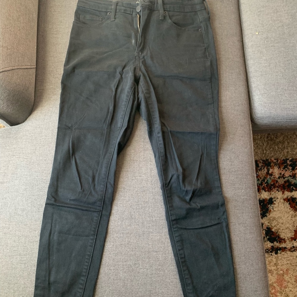 Black Skinny Jeans